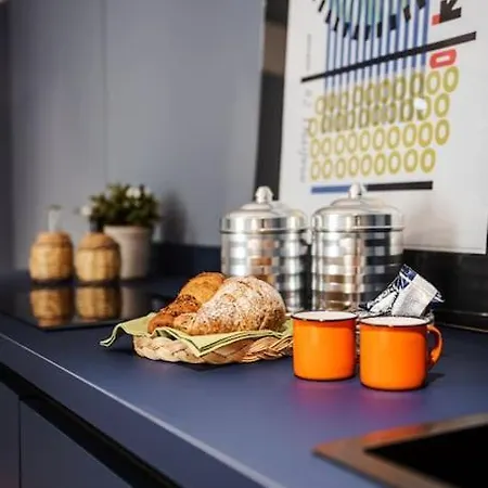 Imbriani Urban Loft * Барі