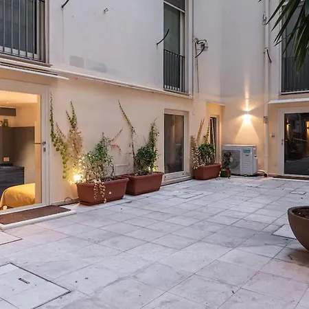 Imbriani Urban Loft * バーリ