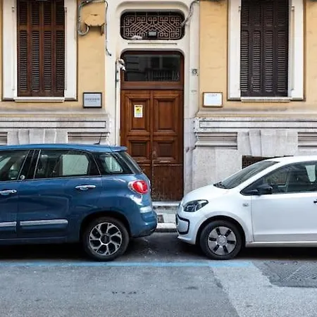 Imbriani Urban Loft * バーリ